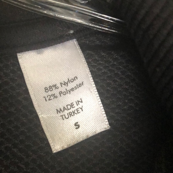 Lucy black long sleeve 3/4 zip top size S - Picture 4 of 5